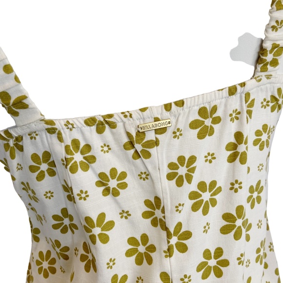 Billabong | Women's Green and White Floral Print Mini Dress | Size: M - Picture 9 of 9